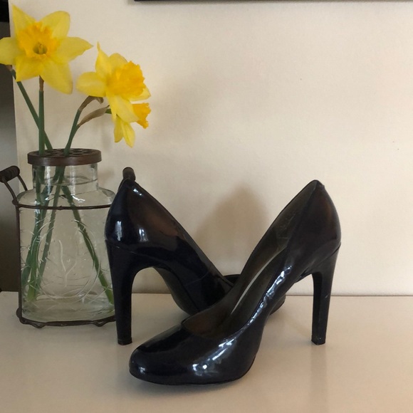 The Limited Shoes - Navy Blue Pumps from the Limited